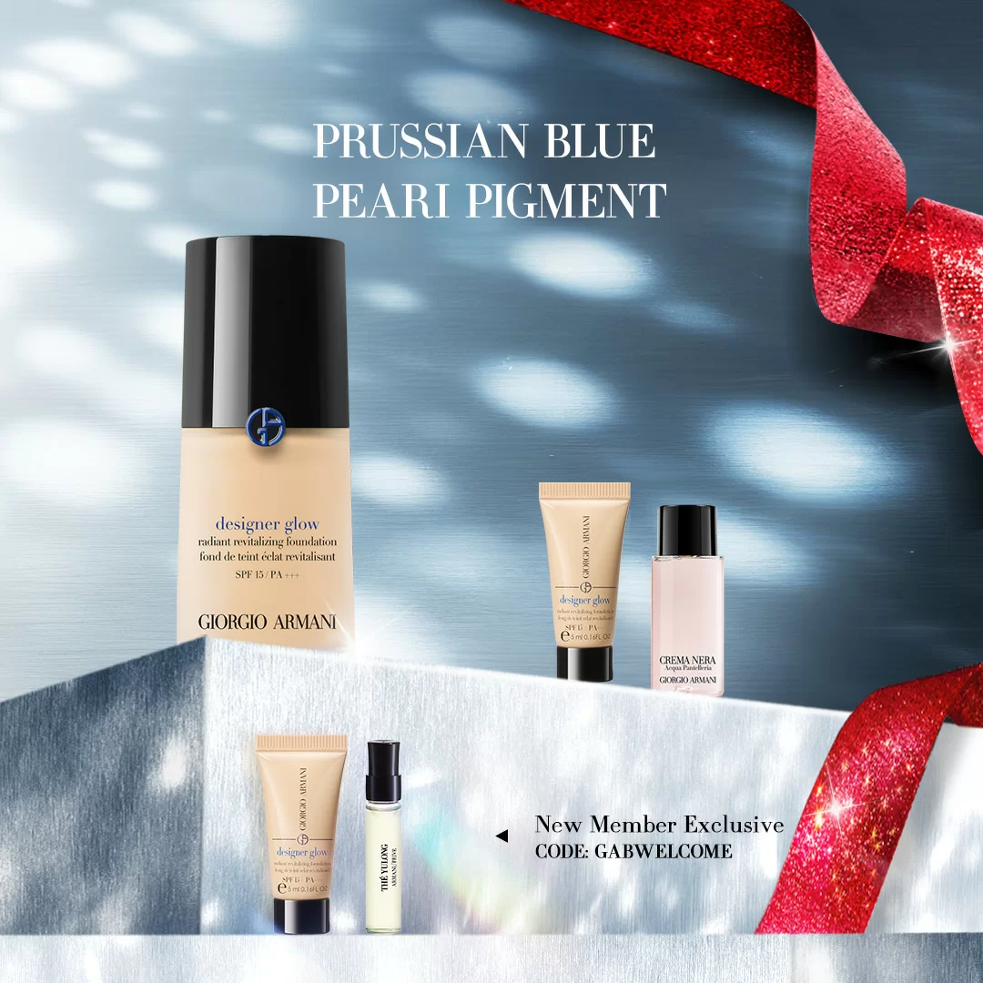 DESIGNER GLOW Radiant Revitalizing Foundation Set