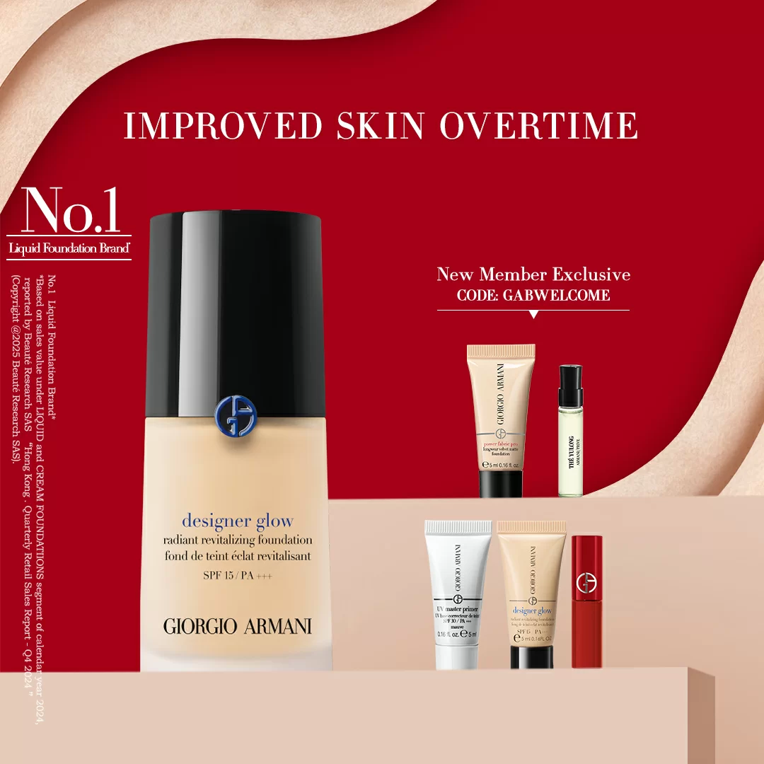 DESIGNER GLOW
Radiant Revitalizing Foundation Set